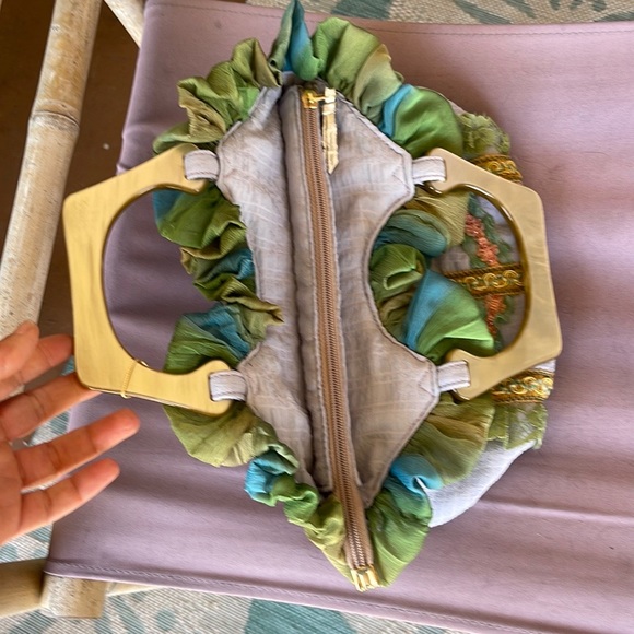 Shin Sai Bashi purse with tags on. Cute floral handbag - Picture 5 of 9